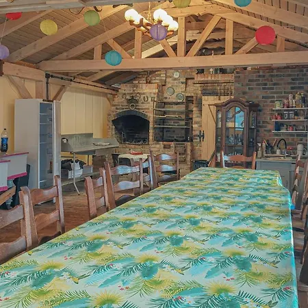 Gorgeous In With Wifi Wilcze (Greater Poland)